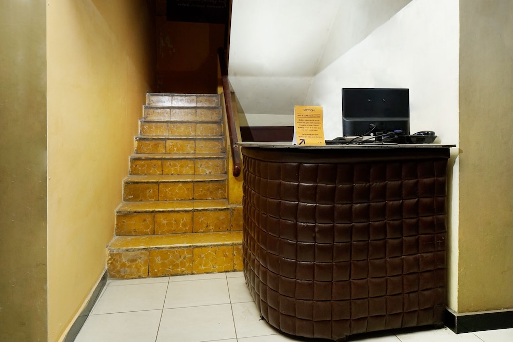 SPOT ON 2857 Hotel Pelangi 27/34