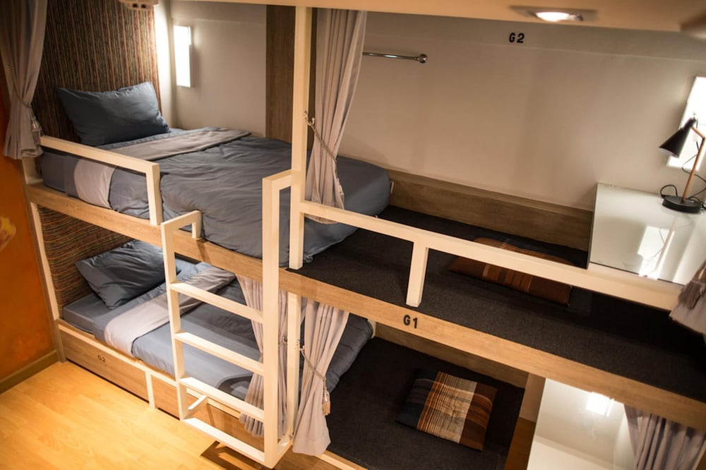 Stay With Hug Poshtel & Activities 27/37