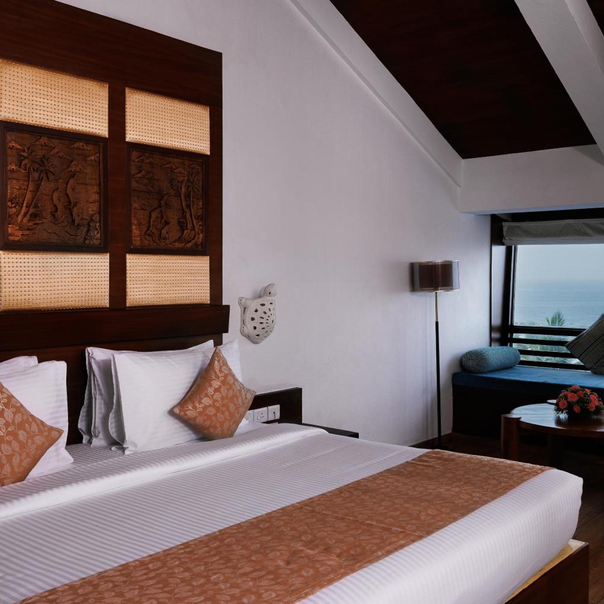 Duplex, King Bed