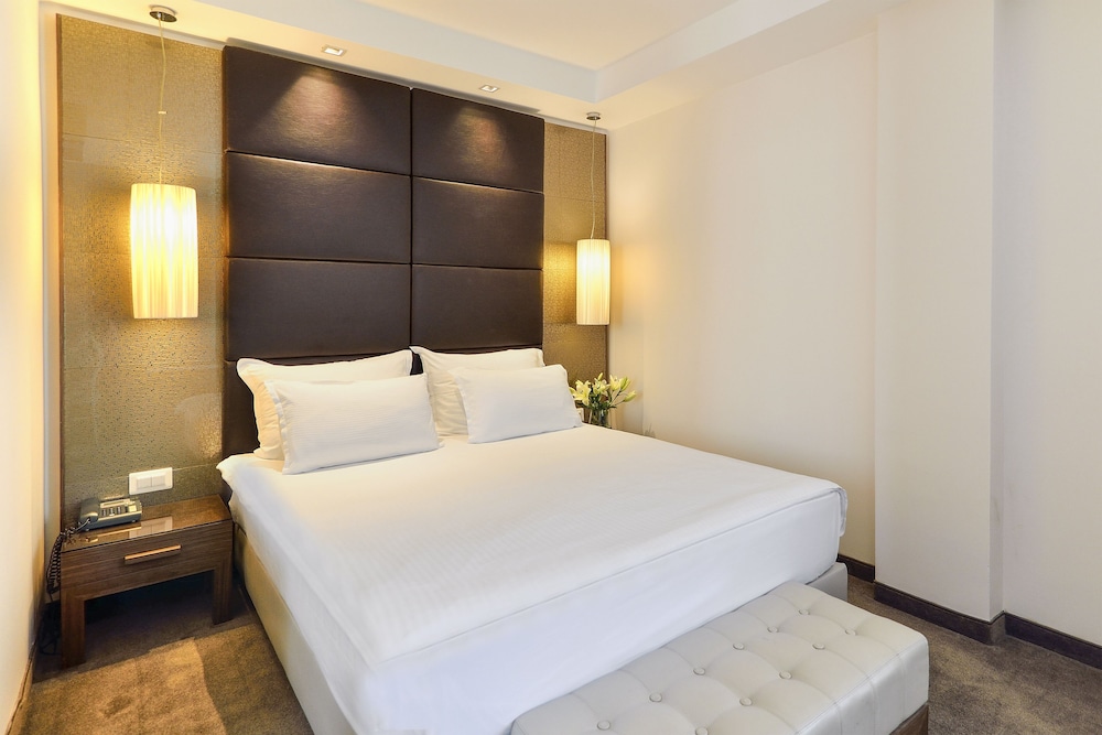 Belgrade Art Hotel 10/59