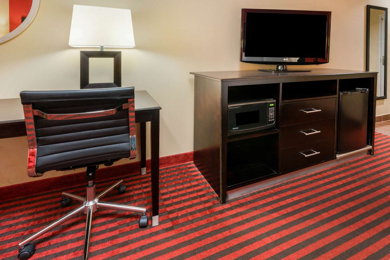 La Quinta Inn Suites Boutte 52/58