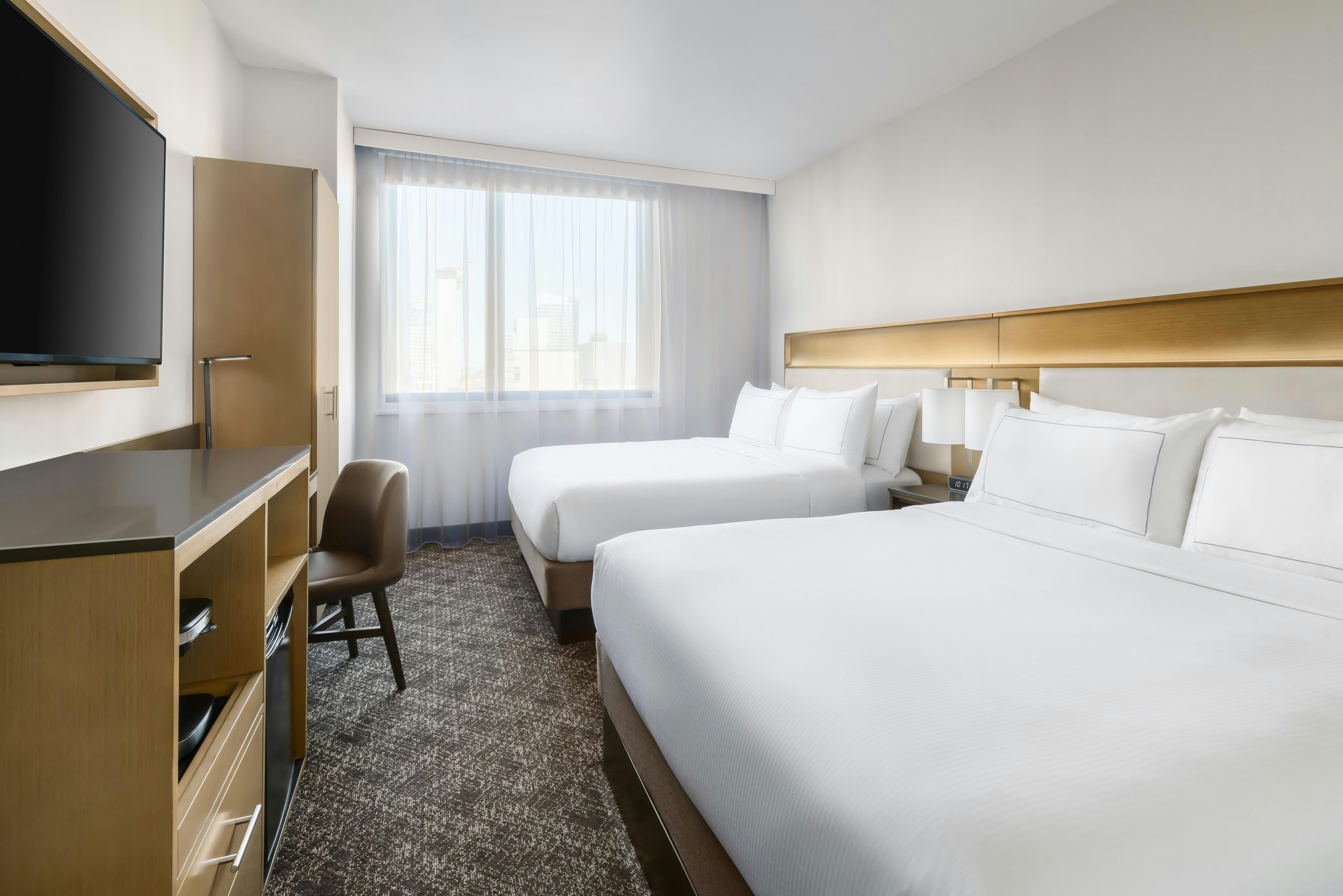 room, 2 queen beds