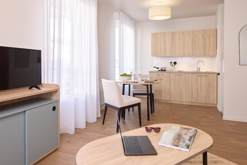 Quality Aparthotel Cherbourg 39/50