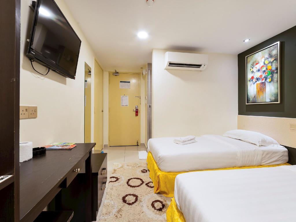 Superior, Family, 1 Queen and 1 Single Bed, No Window
