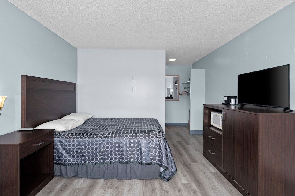 Holiday Lodge Wenatchee 21/42