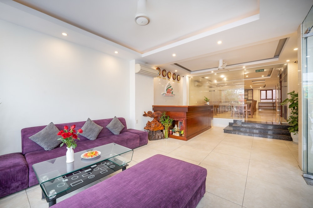 Lan Nhi Hotel 50/54