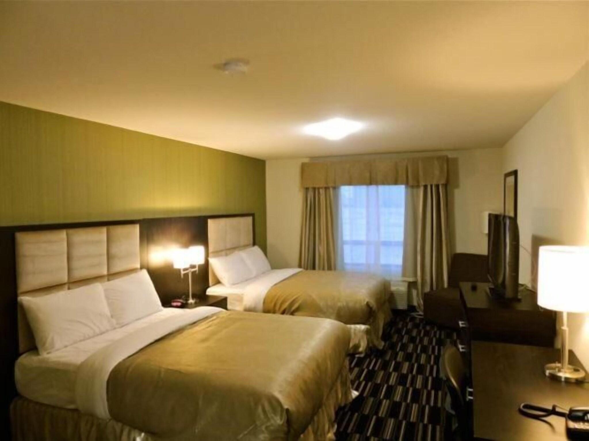 Western Star Inn and Suites Carlyle 3/30