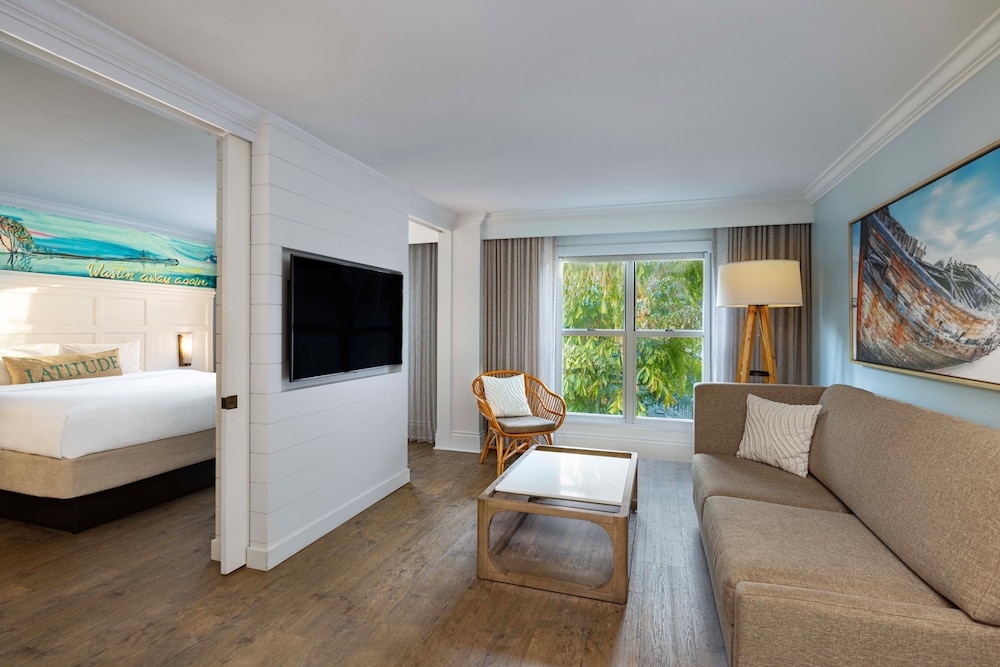 1 Bedroom, Suite, King Bed, Resort View، Margaritaville Beach House Key West 3/5