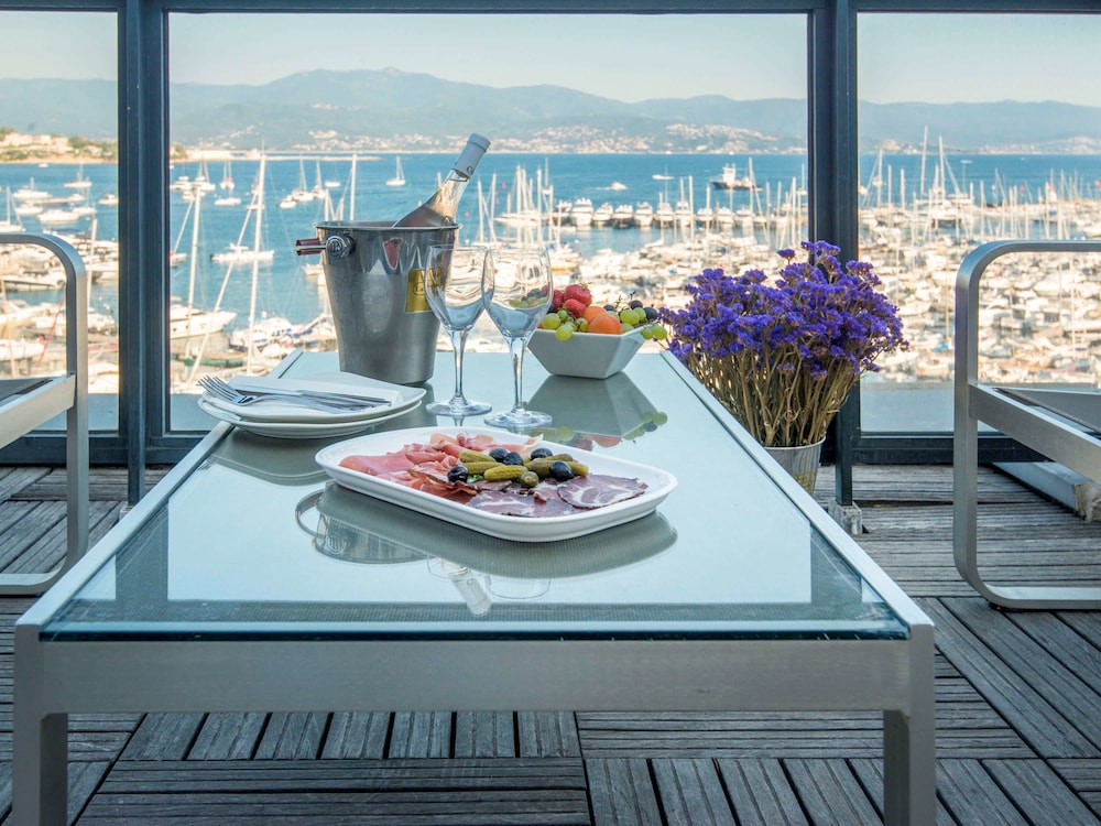 Mercure Ajaccio Centre 59/76