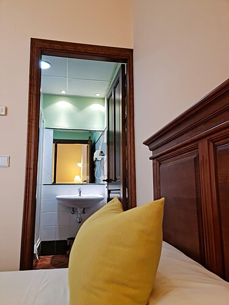 Plateros Hotel 19/50
