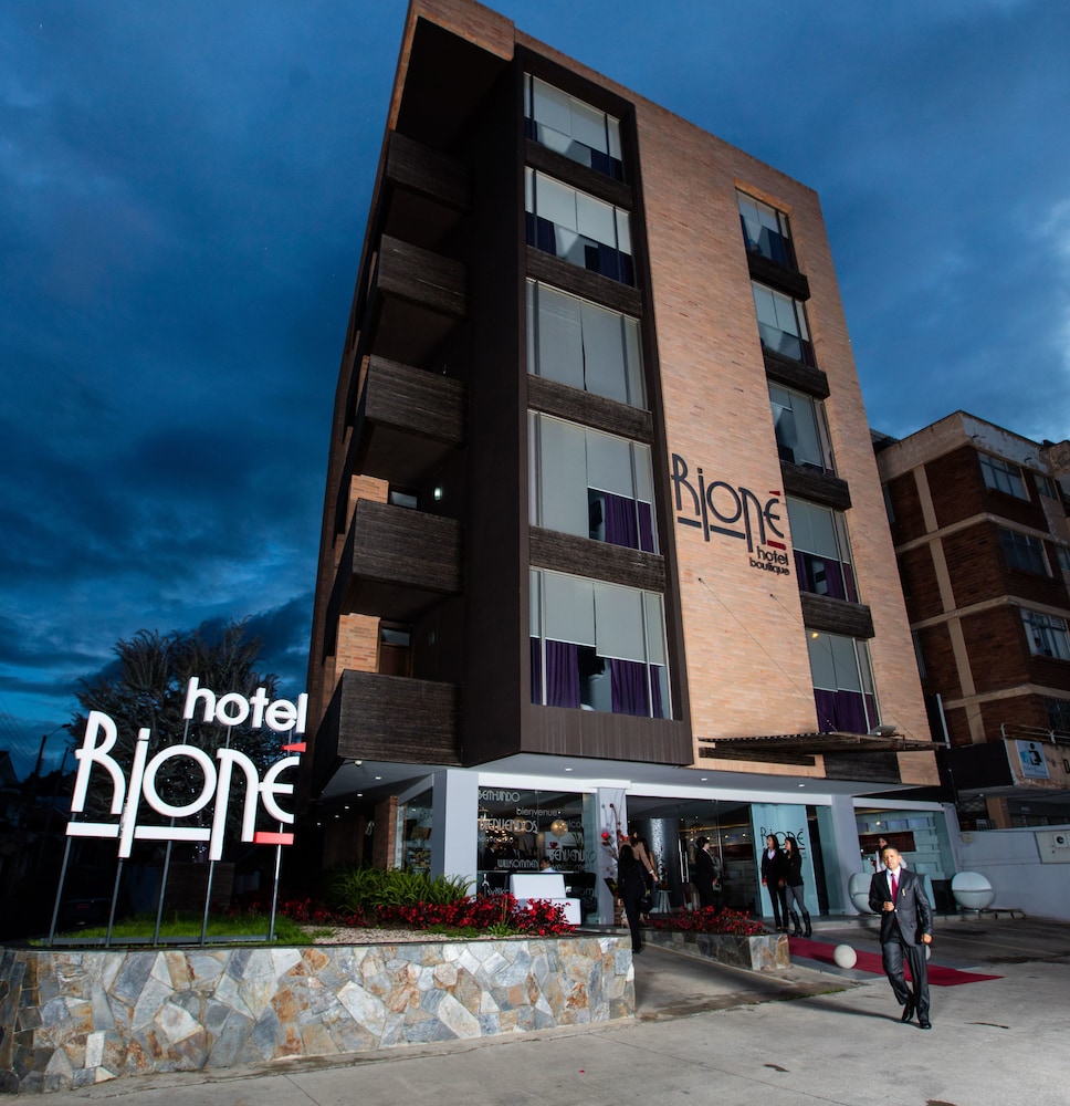RIONE HOTEL BOUTIQUE 1/54