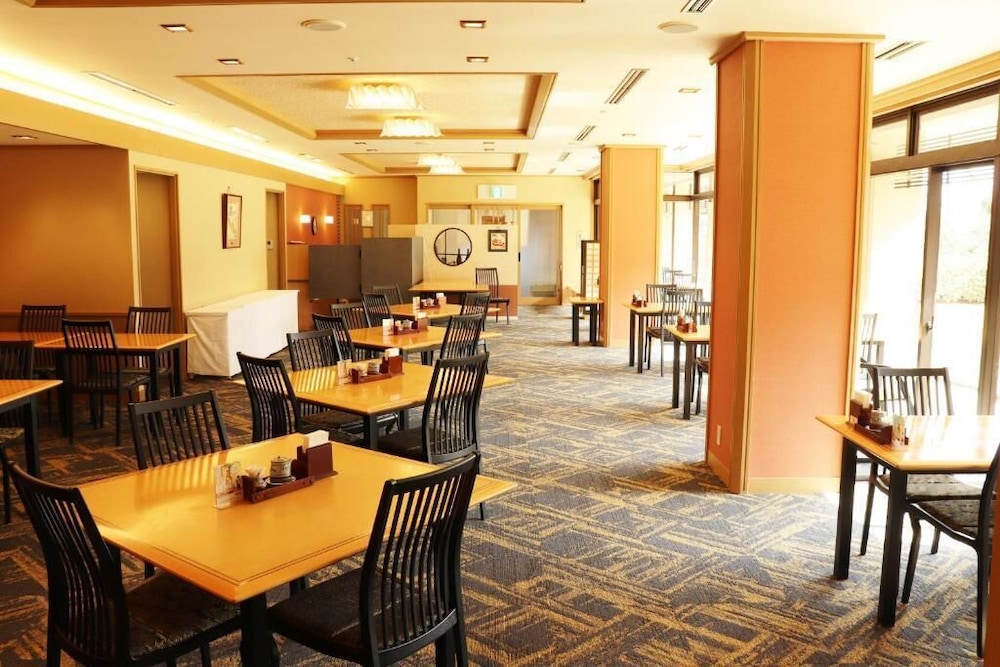 Ranzan Hotel 36/50