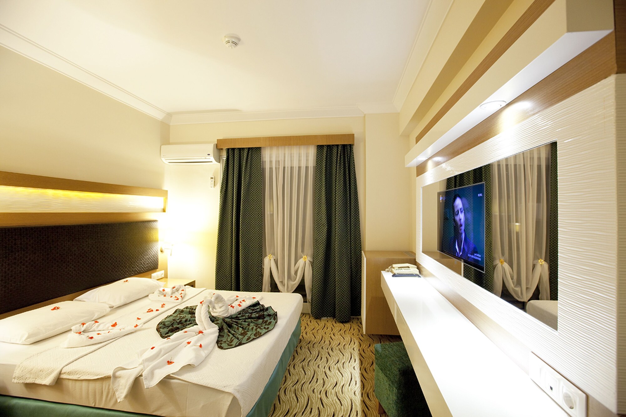 غرفة قياسية بسريرين منفصلين، Marbel Hotel 3/10