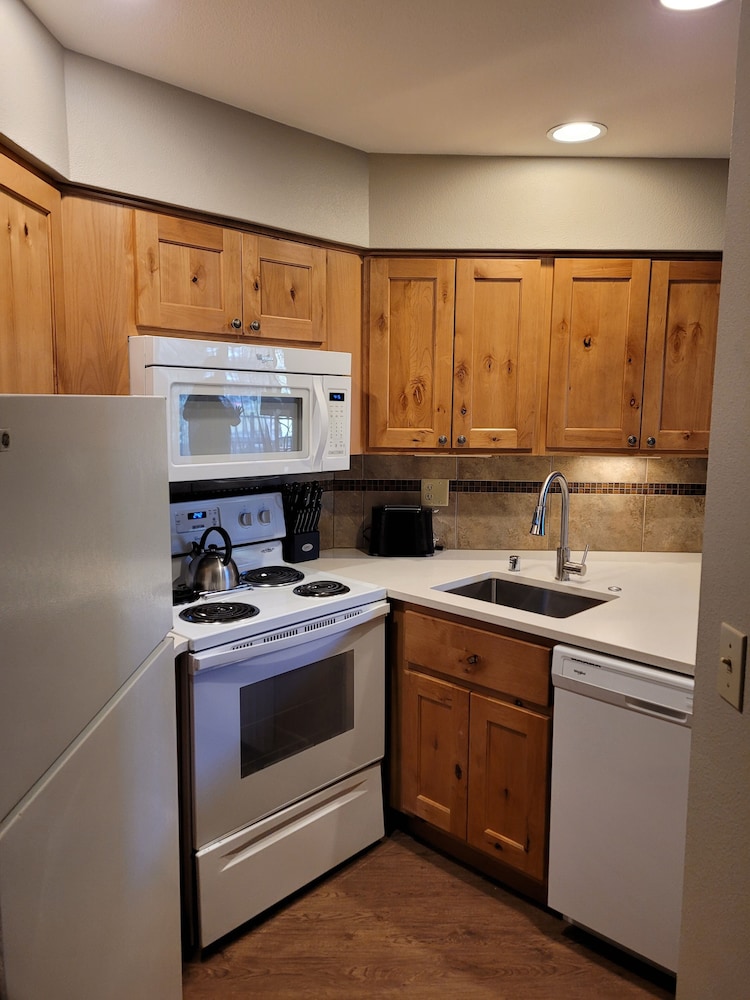 The Village At Steamboat Springs 53/56