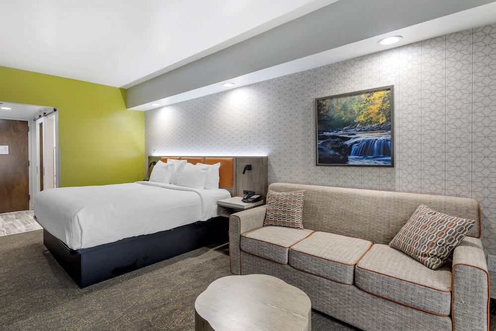 Best Western Plus Apple Valley Lodge Pigeon Forge 6/32