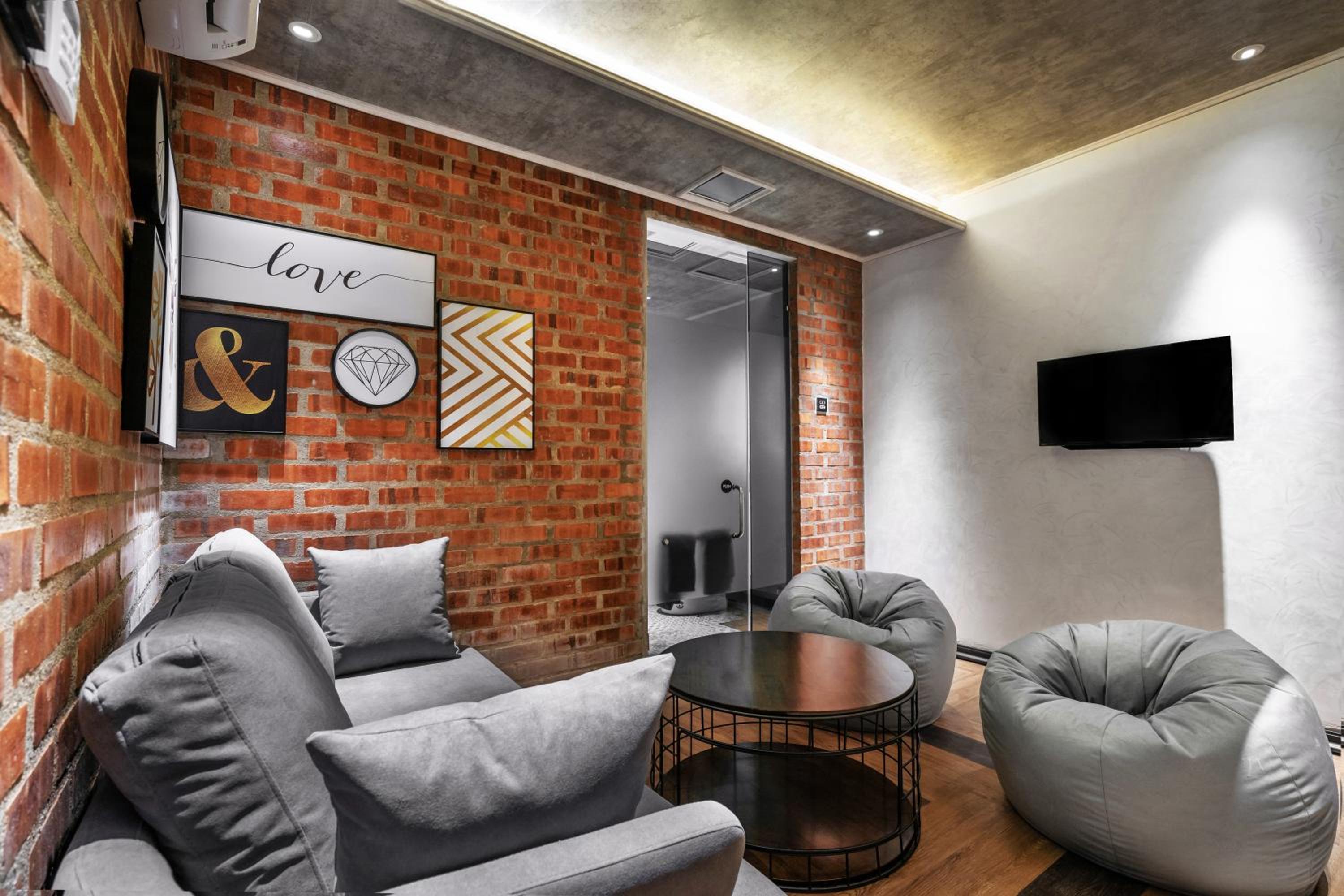A&R Urban Hotel 30/50