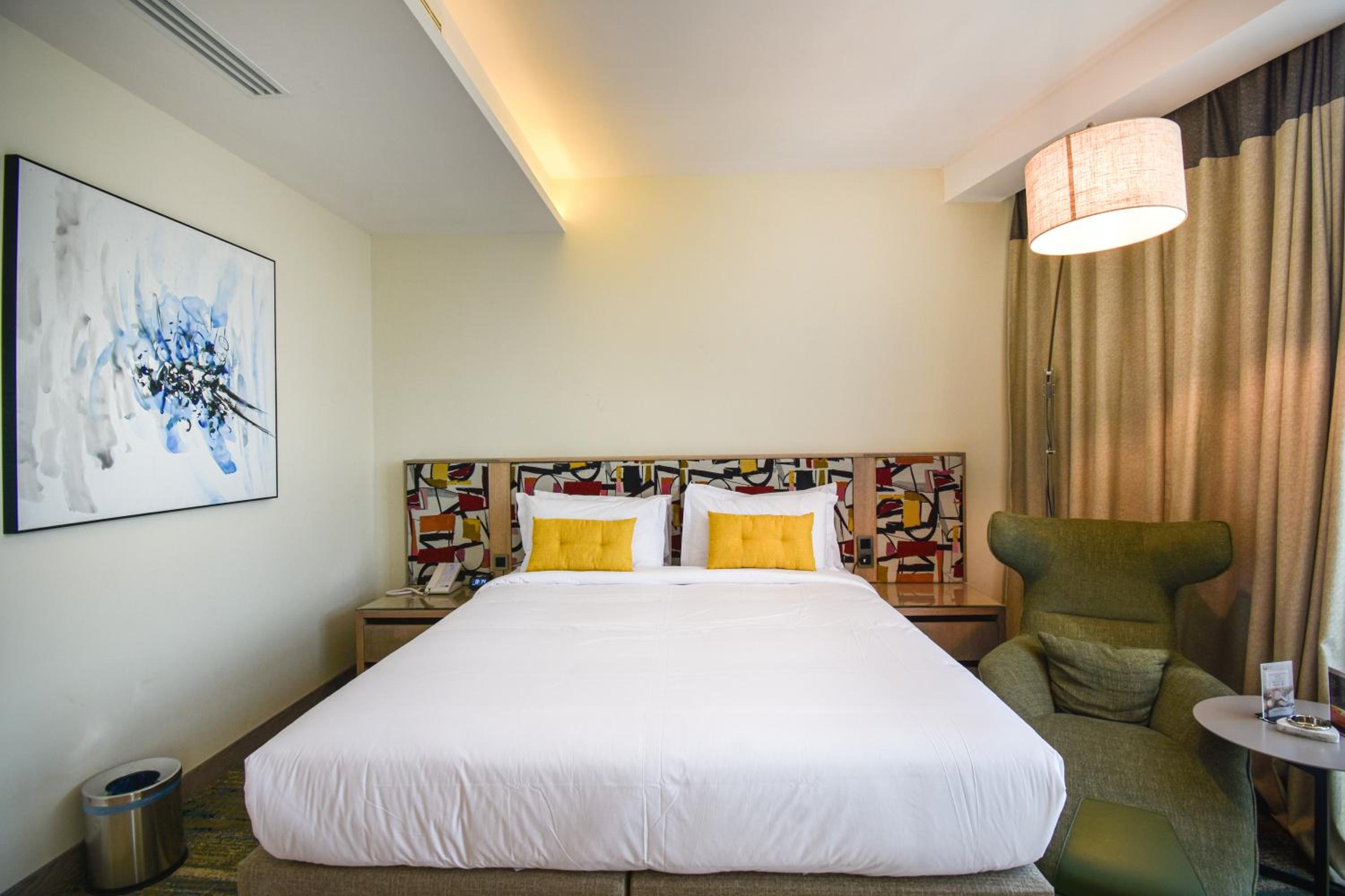 STANDARD, DOUBLE BED