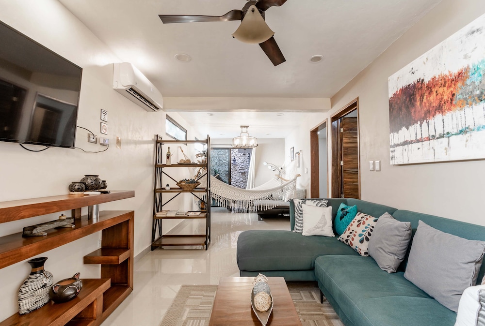 El Zaguán Colonial 34/50