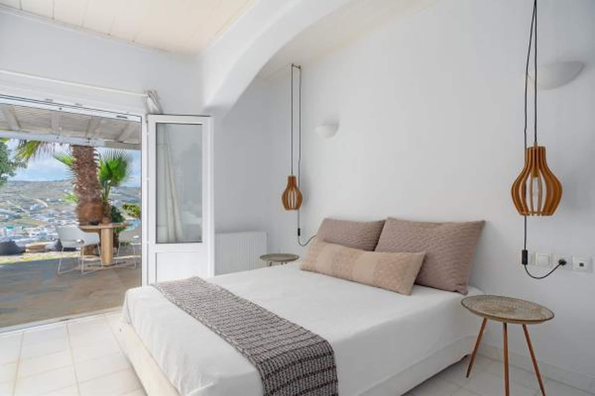 ROOM, QUADRUPLE, SEA VIEW