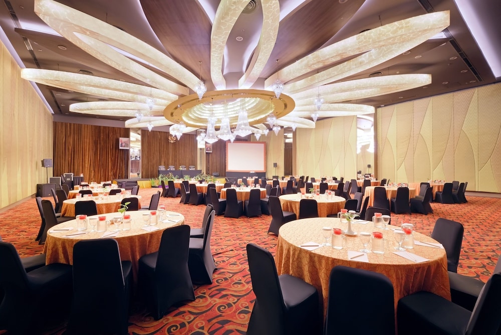 Quest Hotel Simpang Lima Semarang 39/60