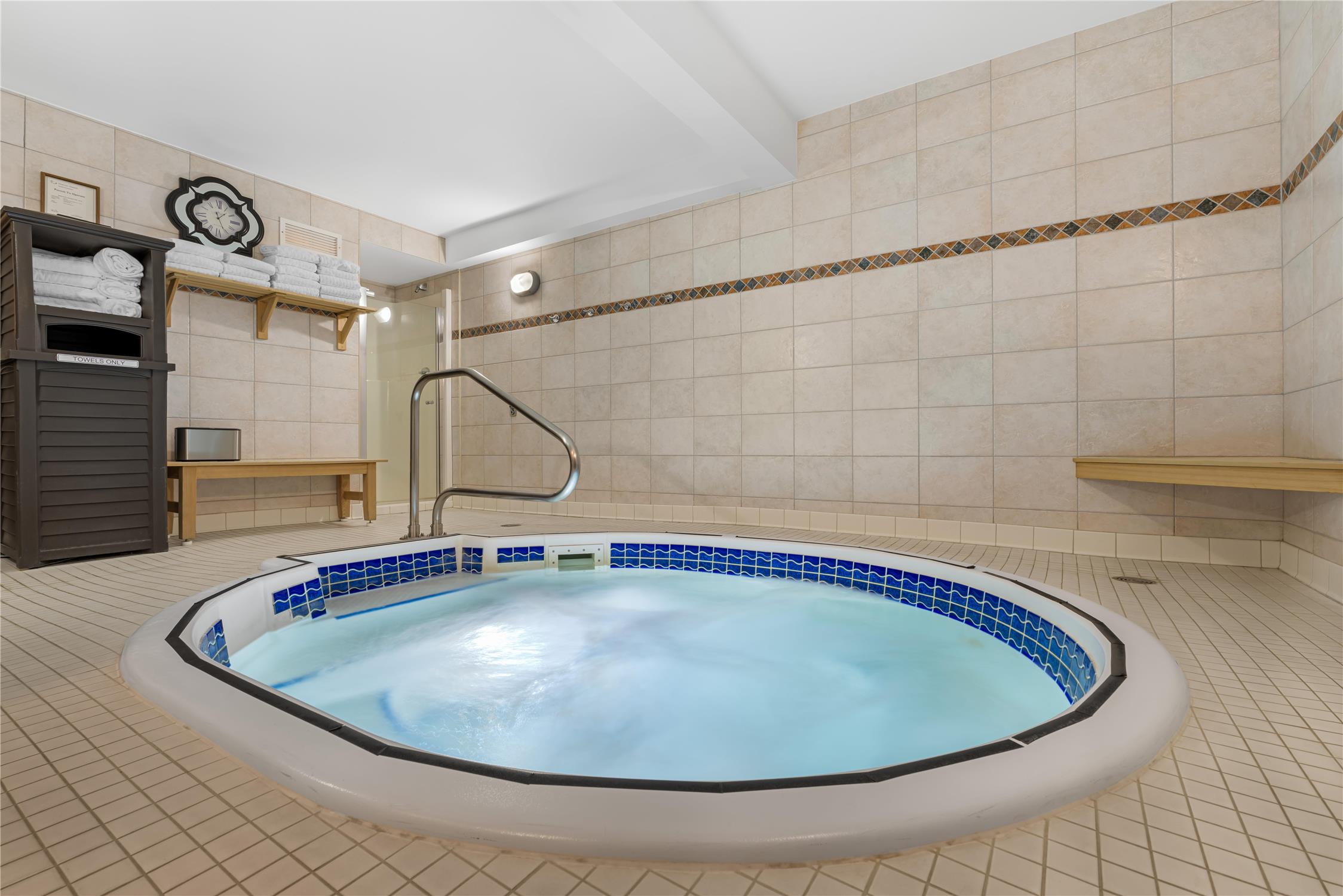 Best Western Plus Baker Street Inn 44/68