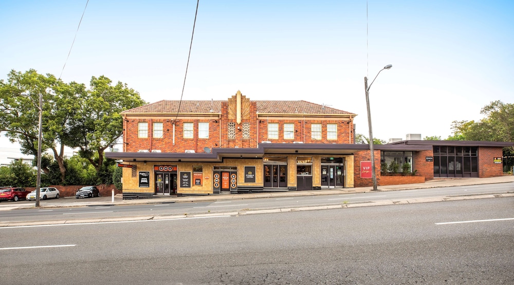 Pymble Hotel 1/50