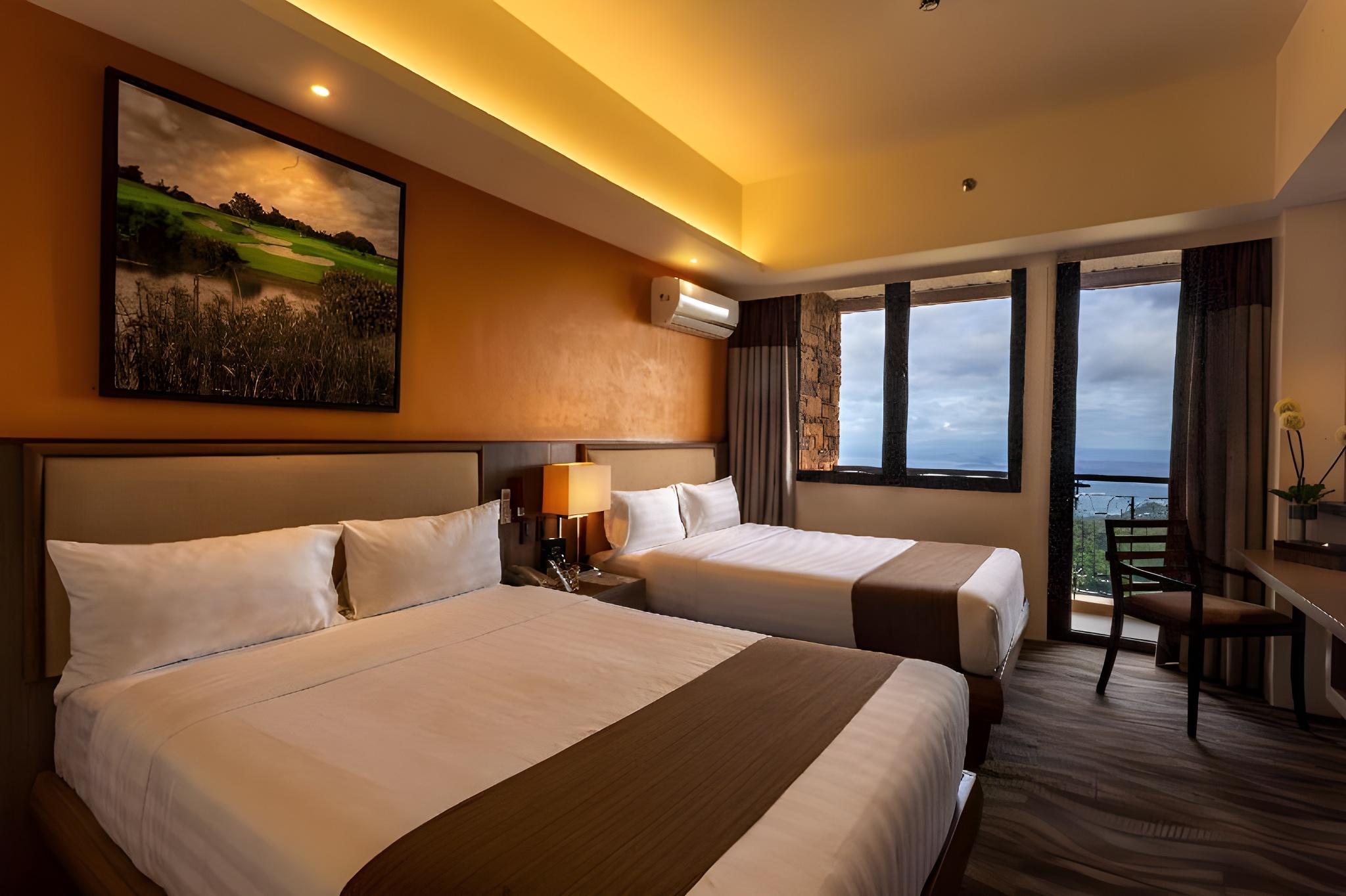ROOM, DOUBLE BED, LAKE VIEW