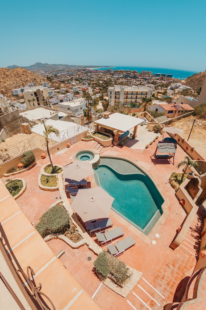 Castillo Blarney Inn 36/70