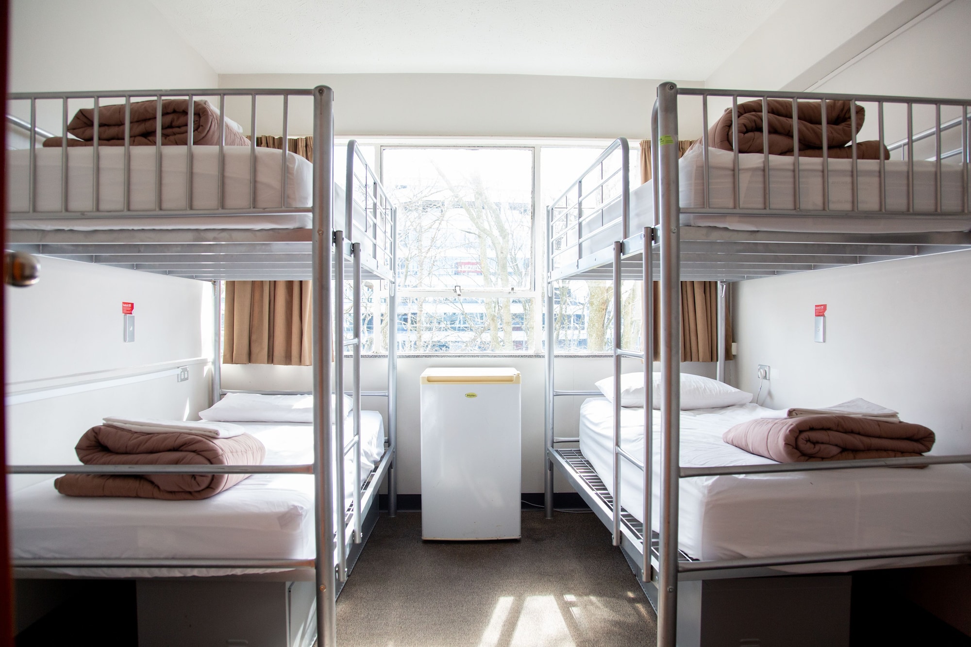 MIXED DORM, 4 BEDS