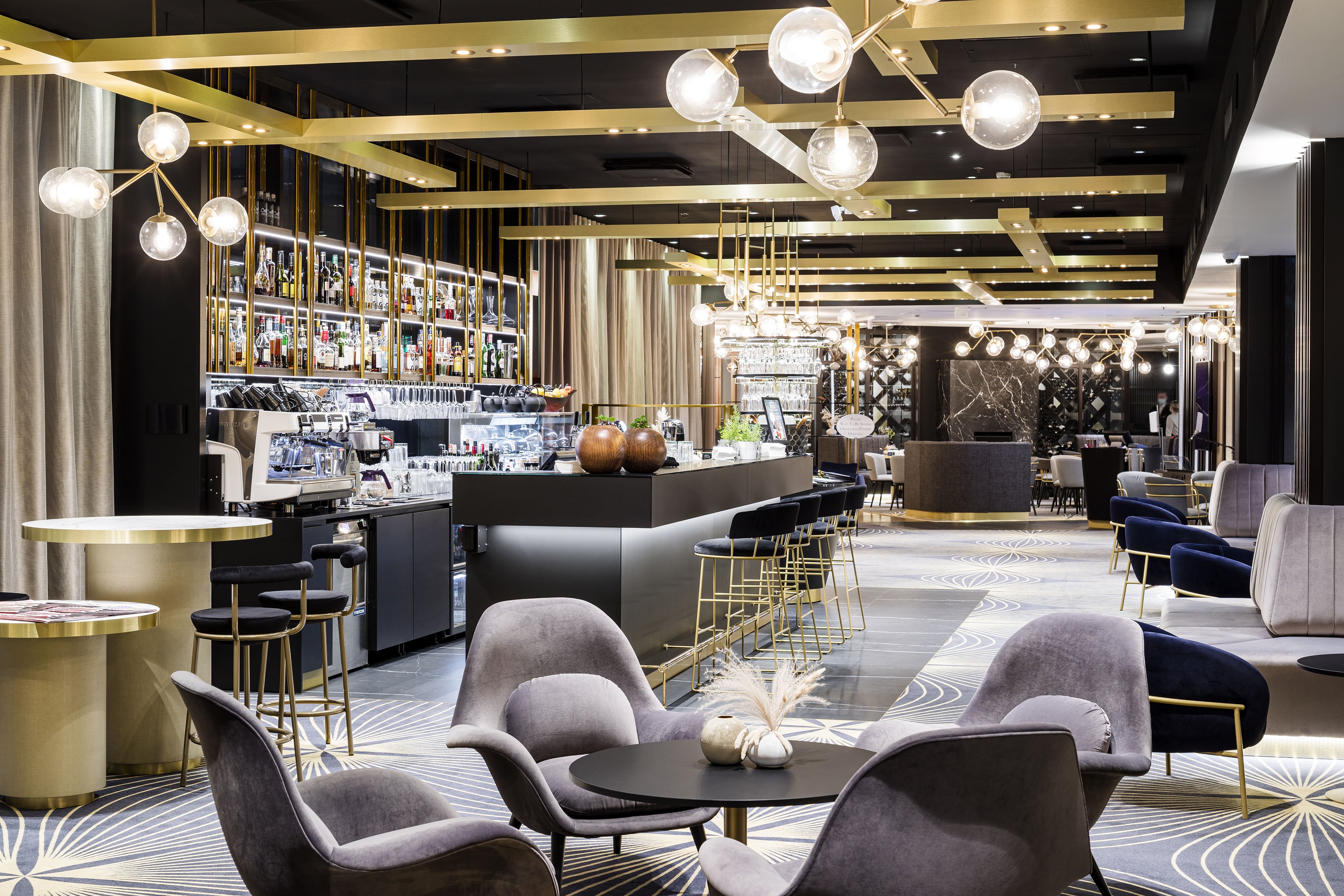 Crowne Plaza Helsinki Hesperia 55/74