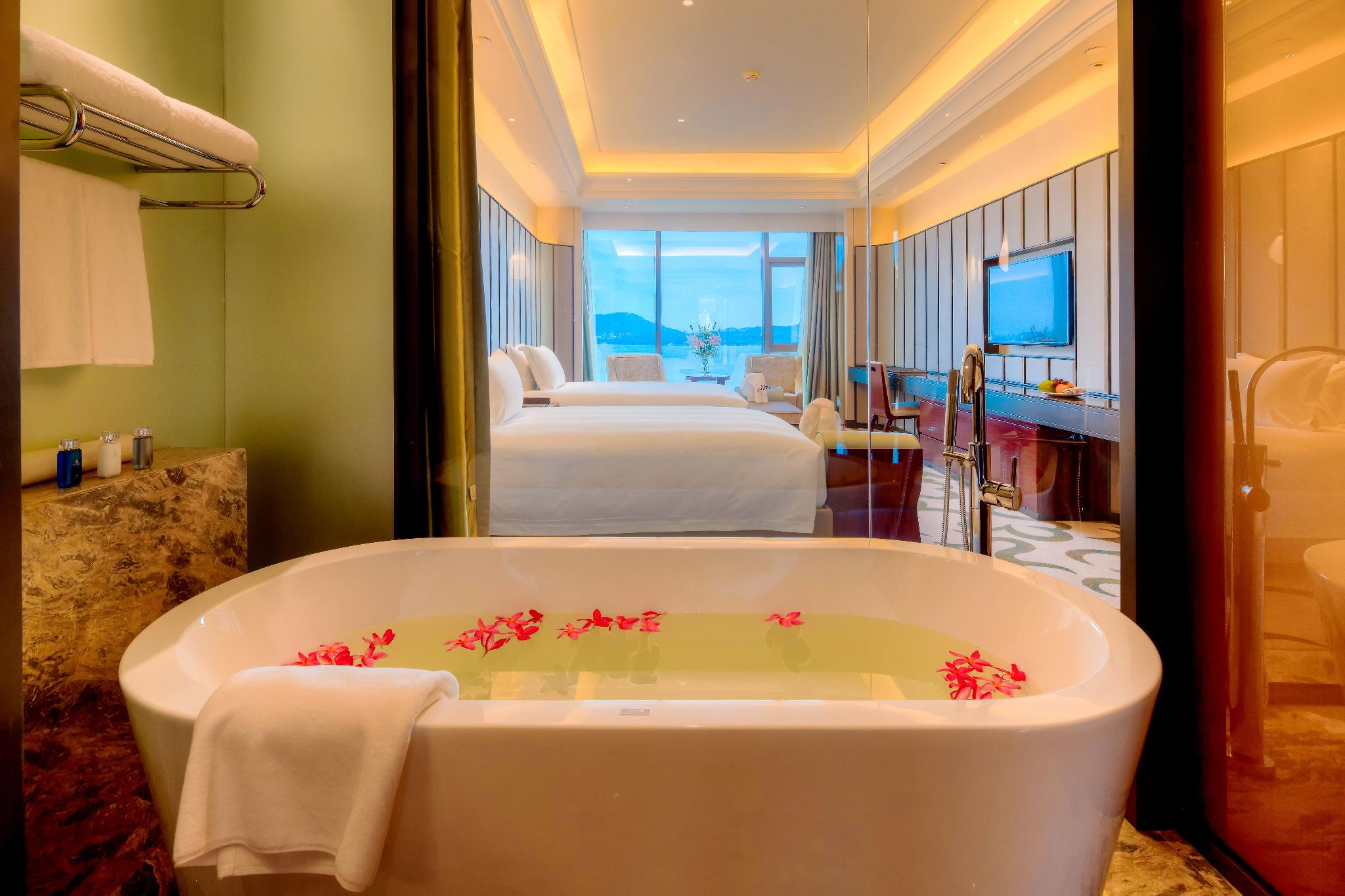 Royal Seaside Hotel and Hot Springs Xiamen 37/37