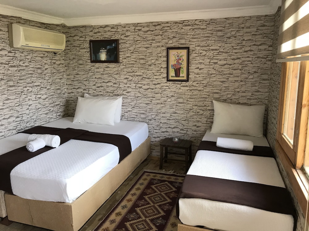 Ayanya Beach & Bistro Bungalows 11/42