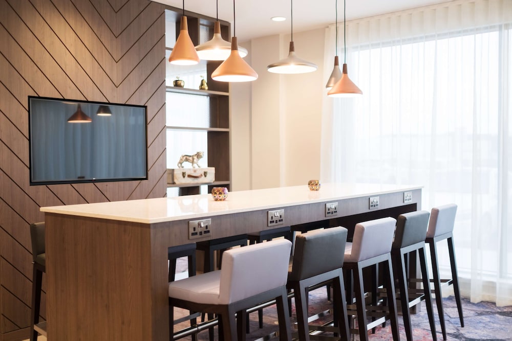 HAMPTON BY HILTON ABERDEEN AIRPORT 36/46