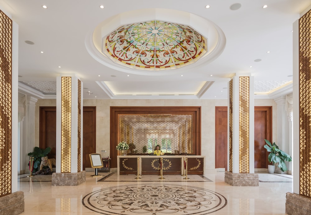 FLC LUXURY RESORT VINH PHUC 5/70