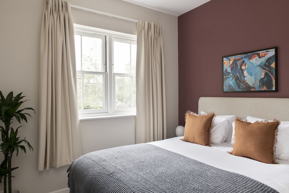 SACO Reading - Castle Crescent 10/64