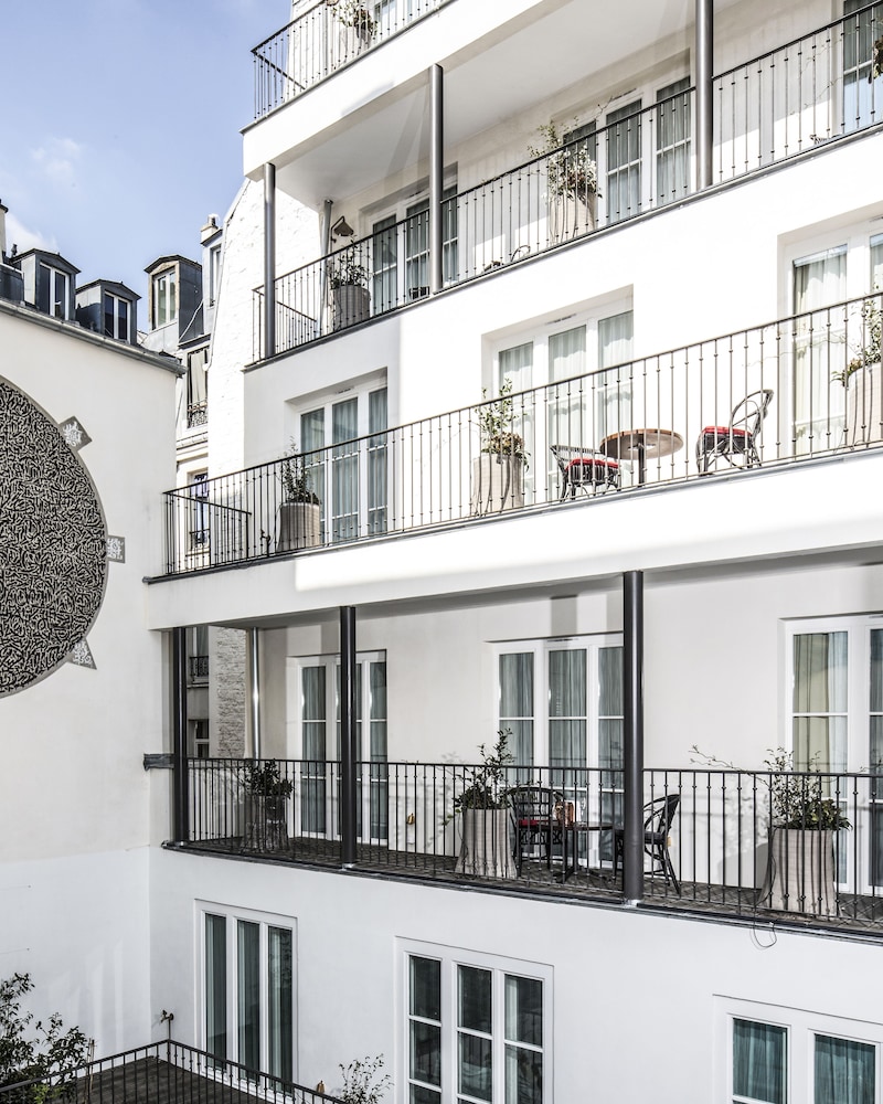 Hotel Les Bains Paris 7/77