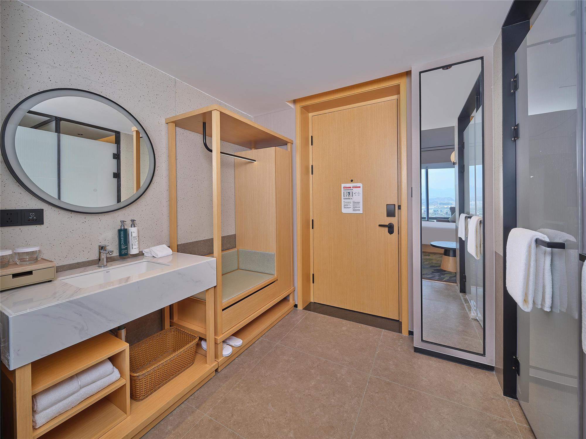 Hilton Garden Inn Quzhou 51/56