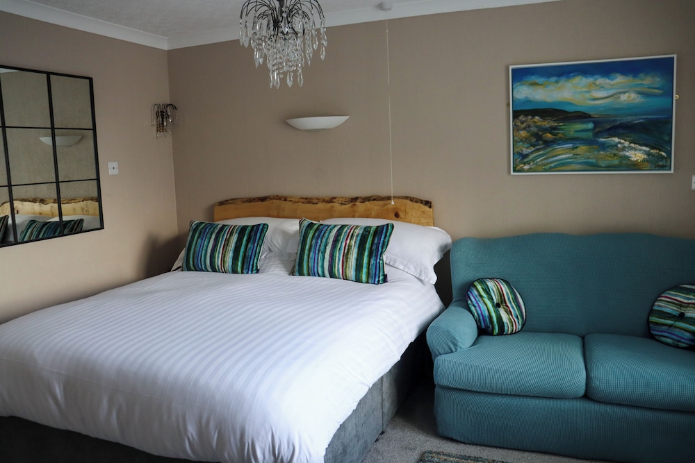 Arosfa Harbourside Guest House 13/50