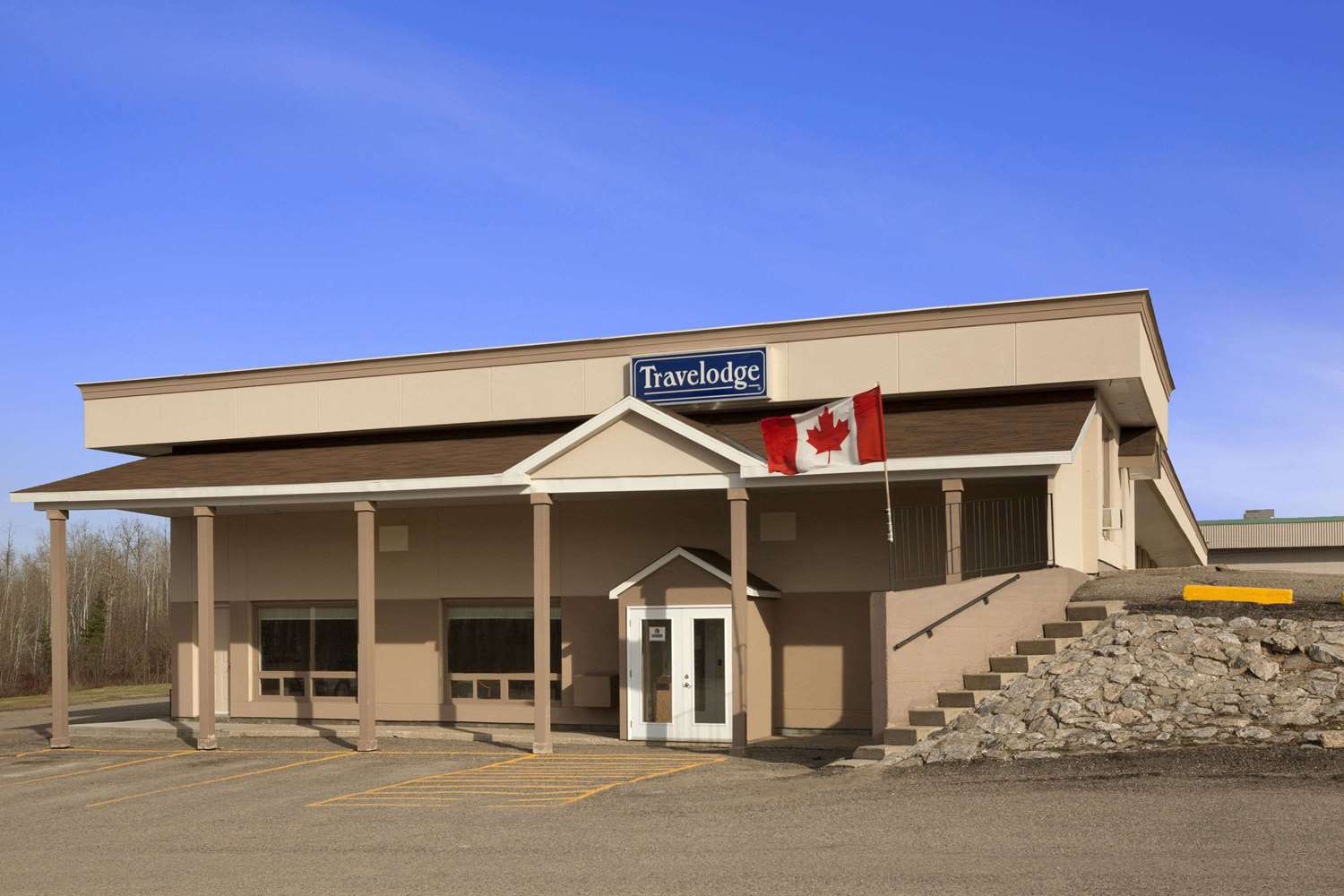 Travelodge By Wyndham Kapuskasing 2/8