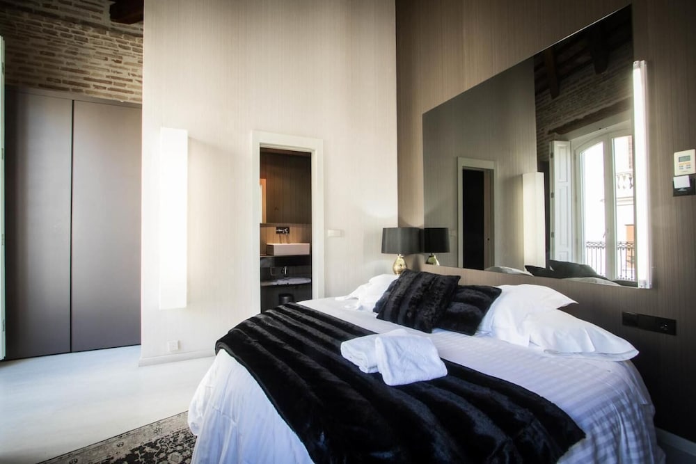 Cosy Rooms Embajador 13/72