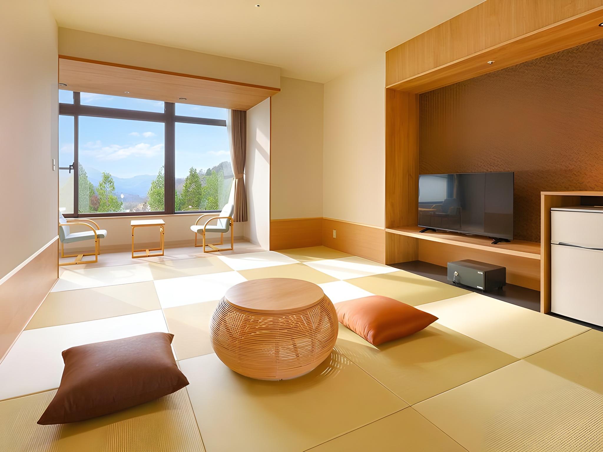 Japanese, Economy, 4 Futon Beds, Tatami