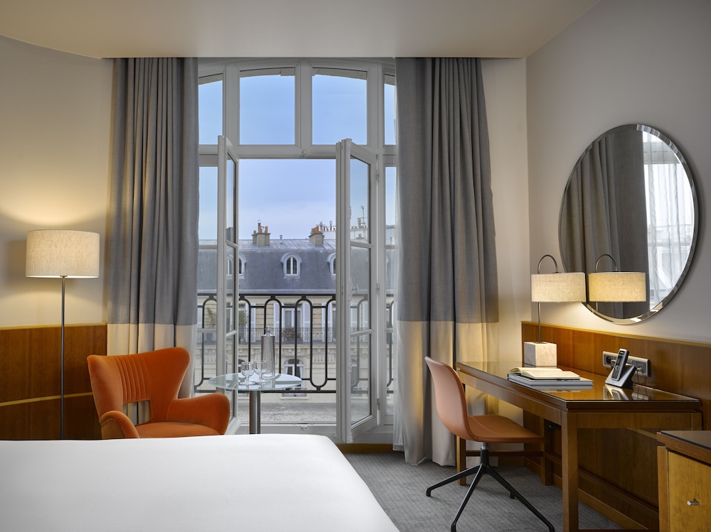 Miiro Le Grand Hôtel Cayre 49/50