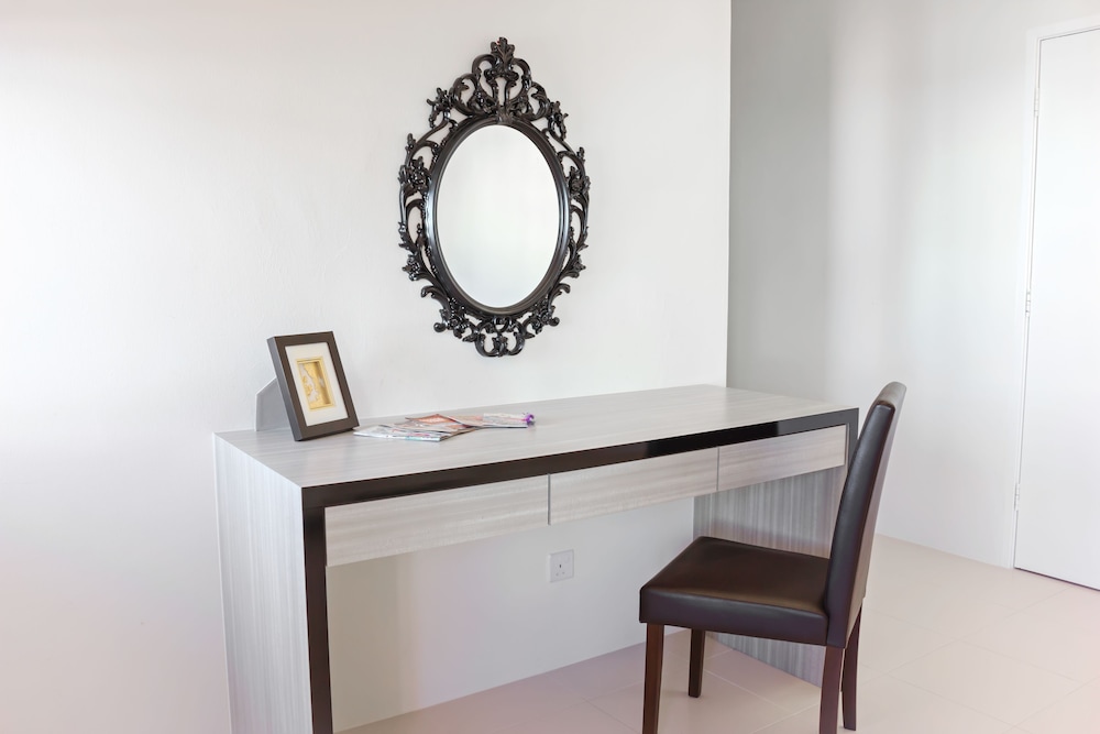 Shamrock Beach Villas 12 26/40