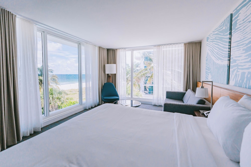 B Ocean Resort Fort Lauderdale 8/50