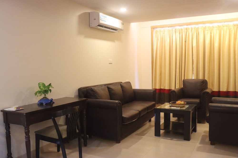Red Fox Hotel Morjim 33/55