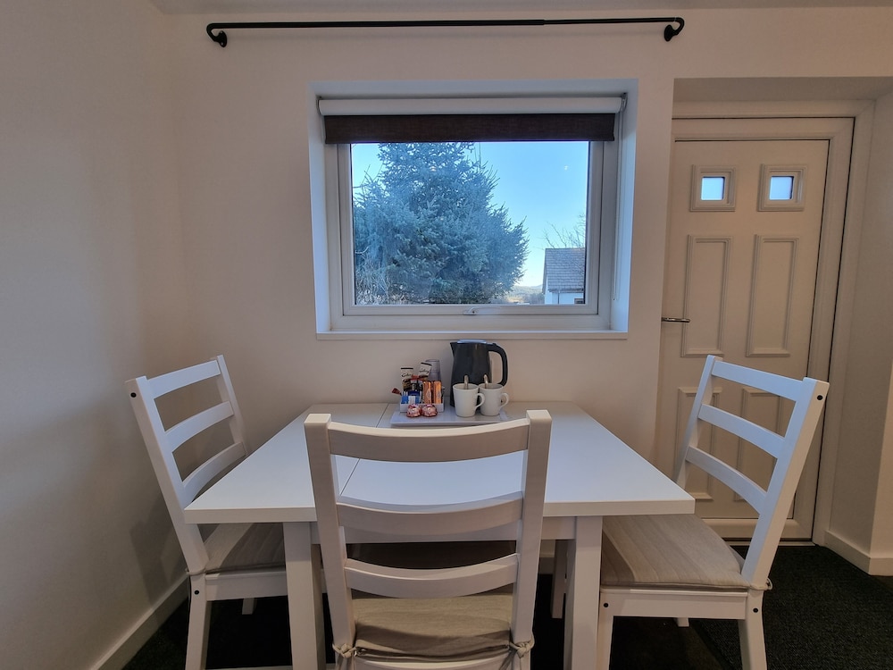 Carn Mhor Bed and Breakfast 35/50