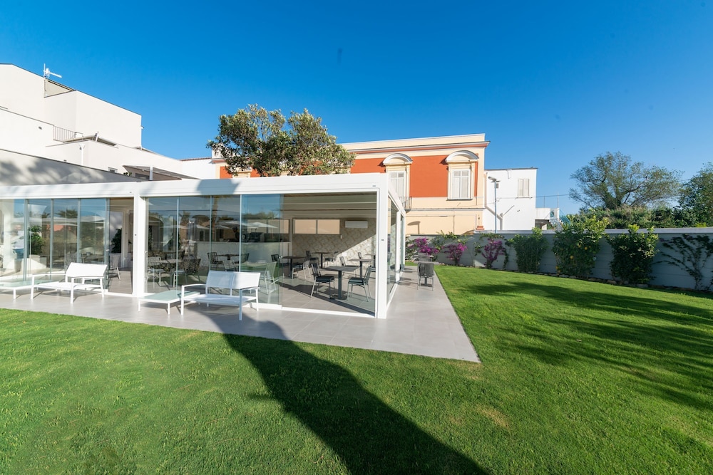 Insula Boutique Hotel 24/31