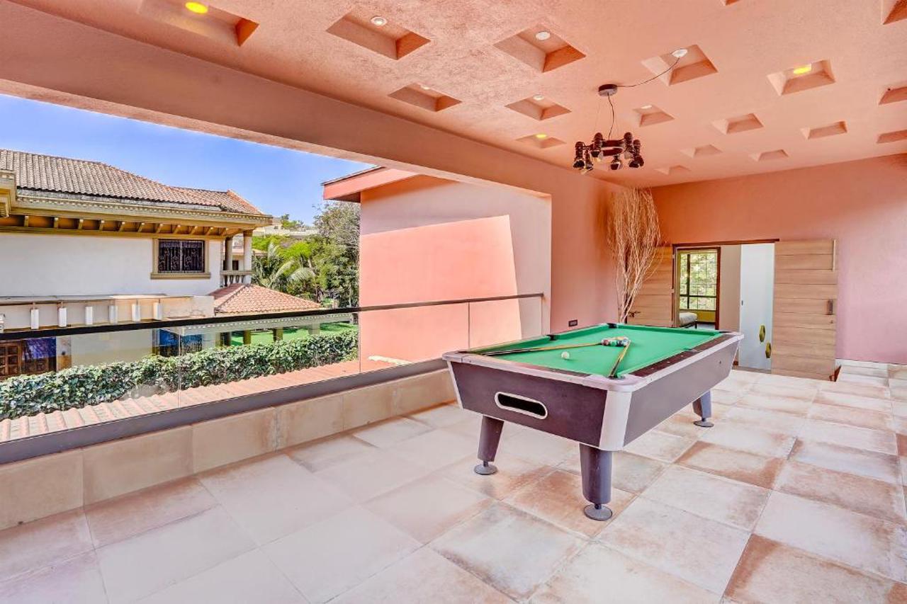 ELIVAAS Villa 39 Serene 6 BHK Retreat with Pvt Pool, Gaming Zone & Balcony 10/23