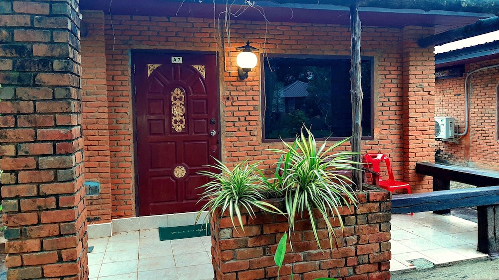 Doo Dee Boutique Resort by Swiss Chalet 5/50