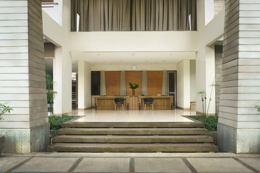 Papyrus Tropical Hotel 5/39